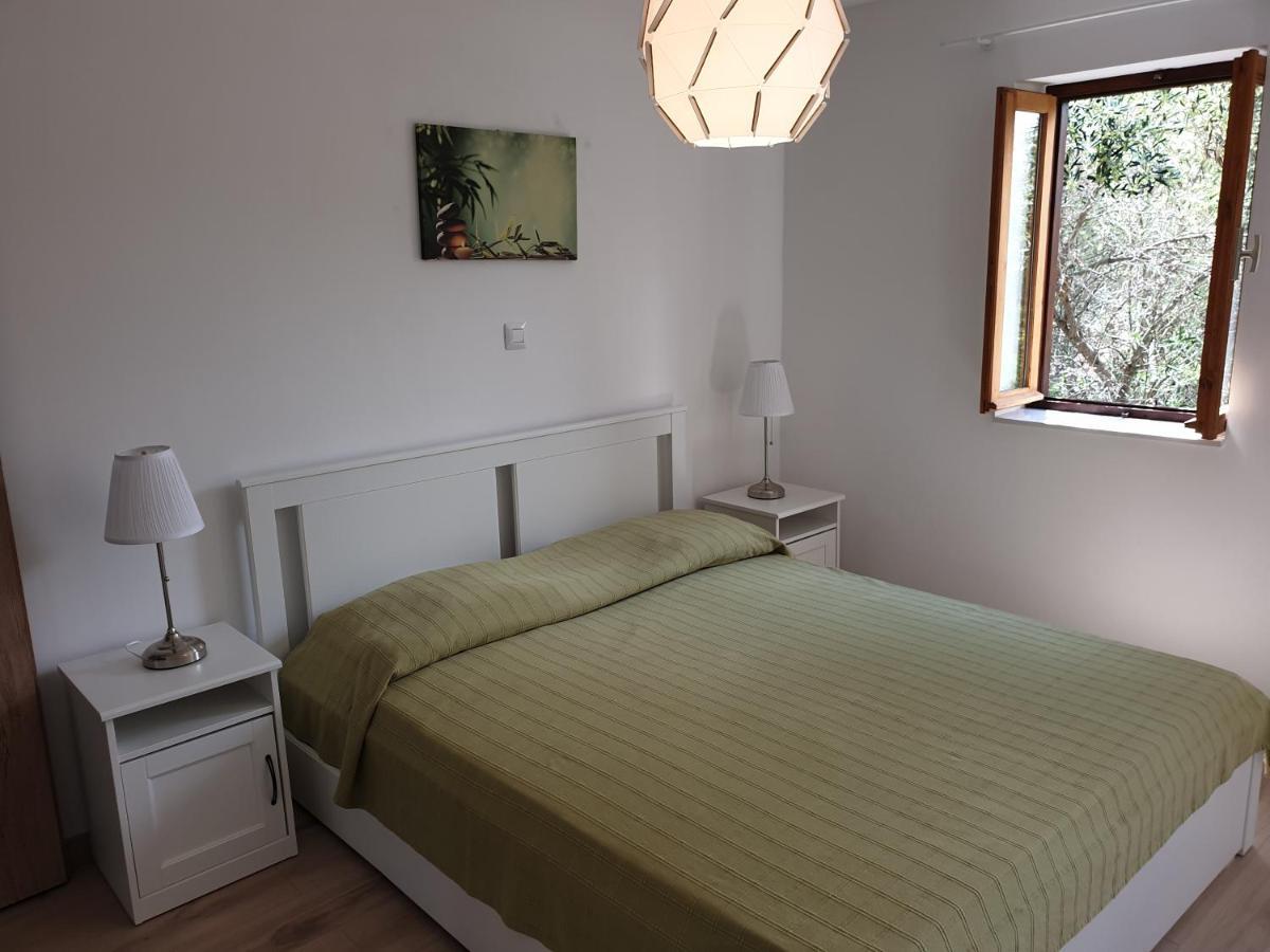 Apartament Stella Apsyrtides *