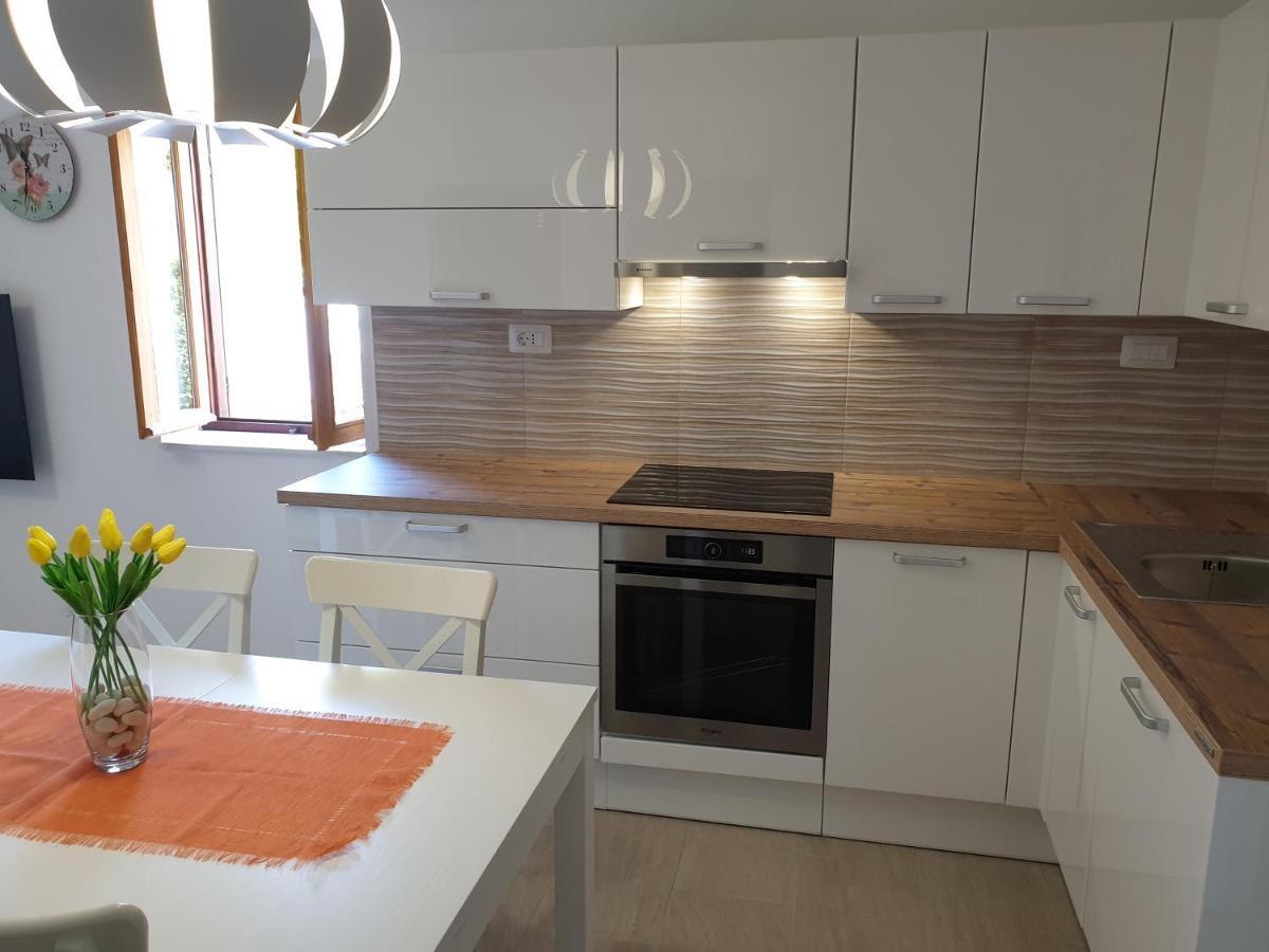 Stella Apsyrtides Apartament